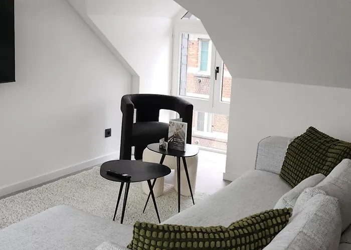 Business Accommodation \'Loft\' Intimate